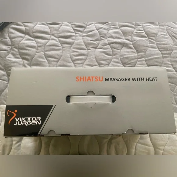 VIKTOR JURGEN Shiatsu Neck and Back Massager with Heat Deep Tissue Kneading